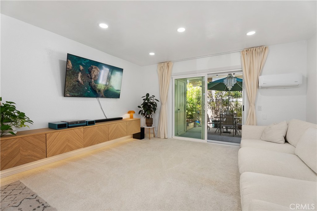 23301 La Glorieta 86