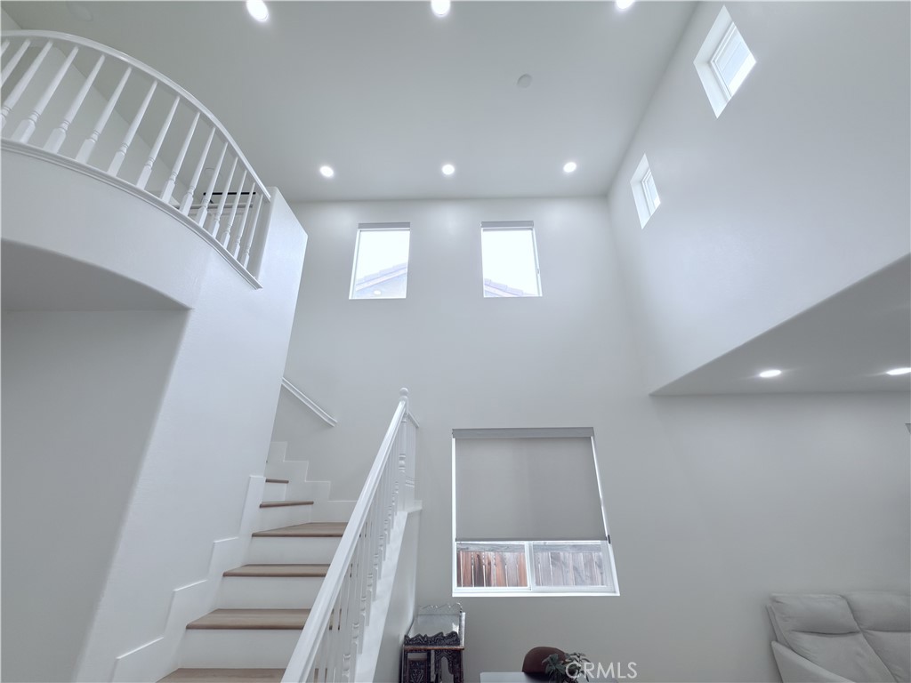 7048 E Horizon Drive