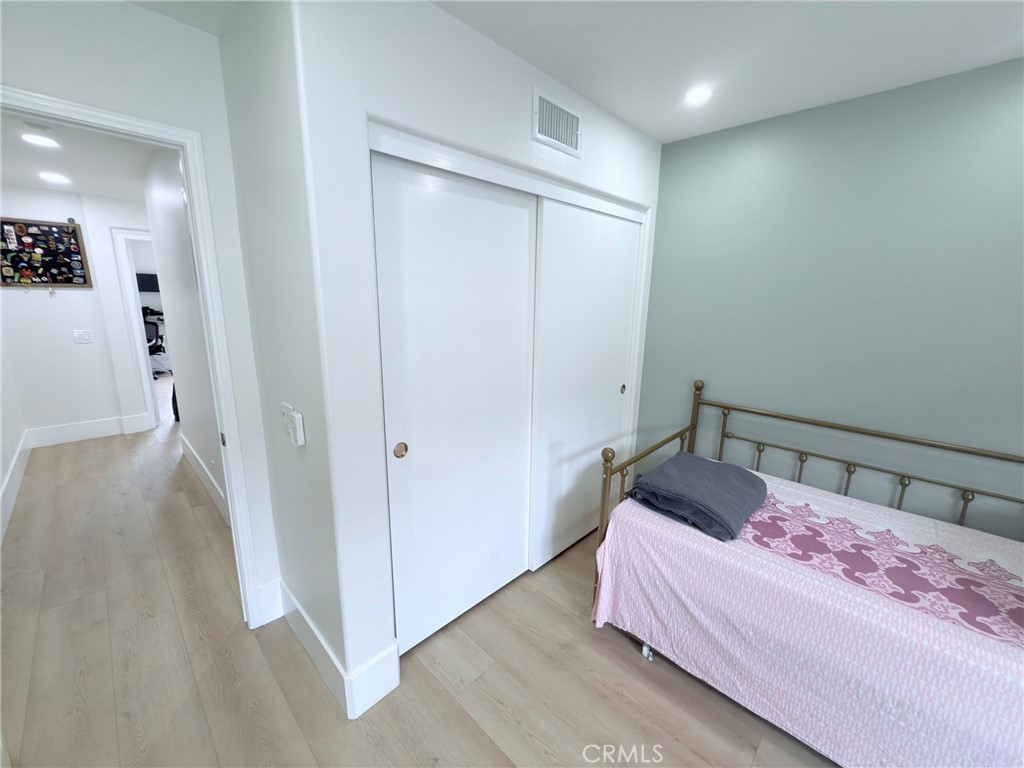 7048 E Horizon Drive