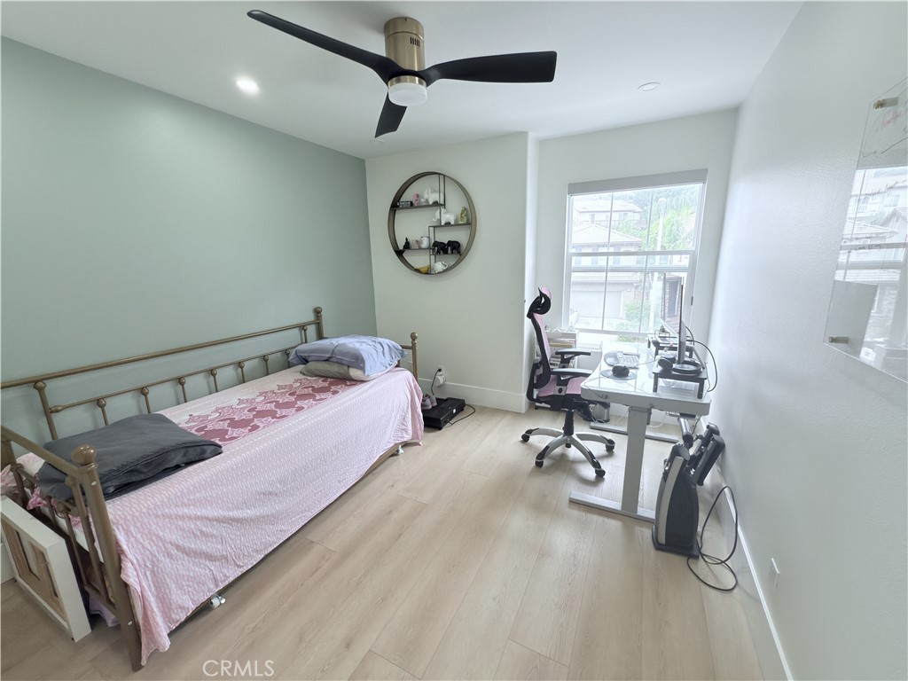 7048 E Horizon Drive