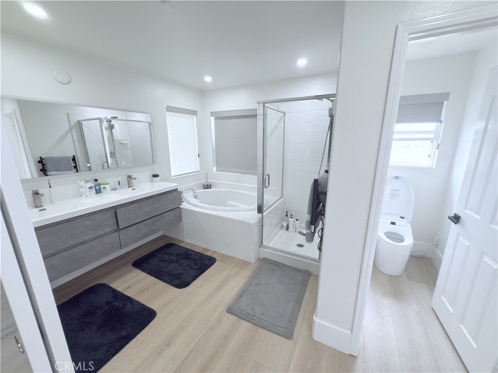 7048 E Horizon Drive