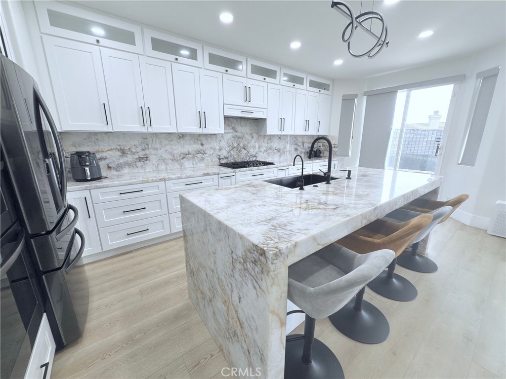 7048 E Horizon Drive