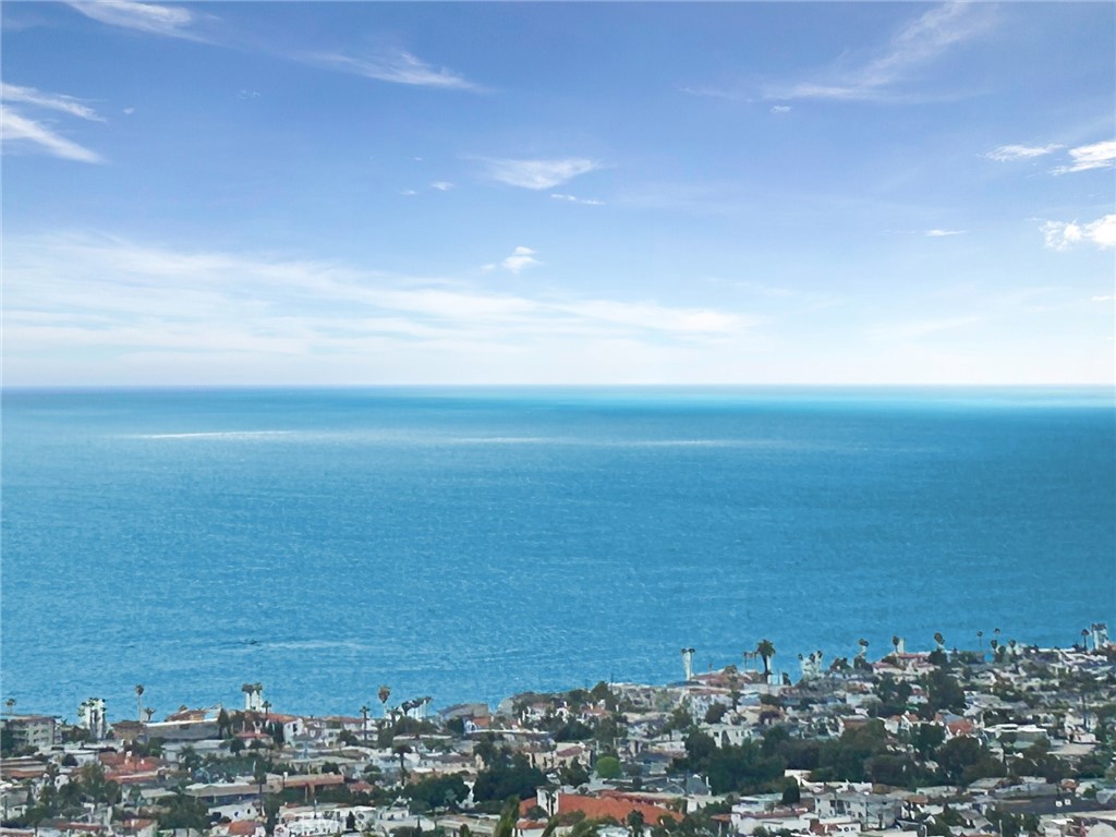413 E Avenida Cordoba