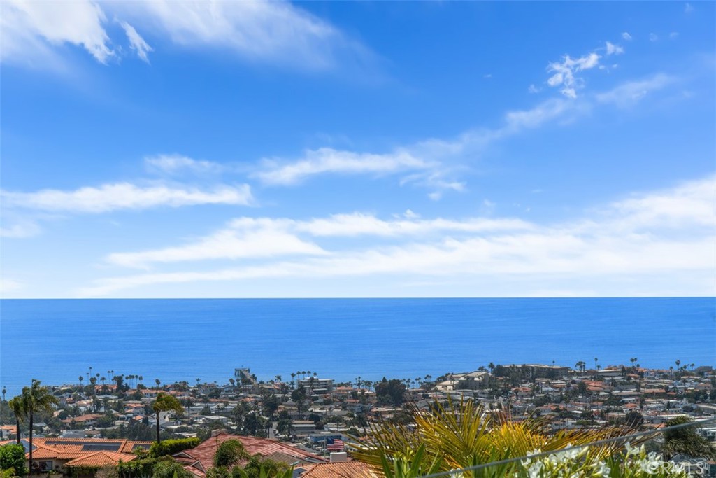 413 E Avenida Cordoba