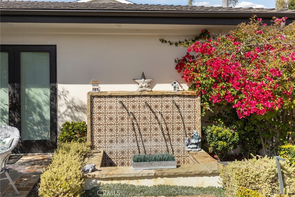 413 E Avenida Cordoba