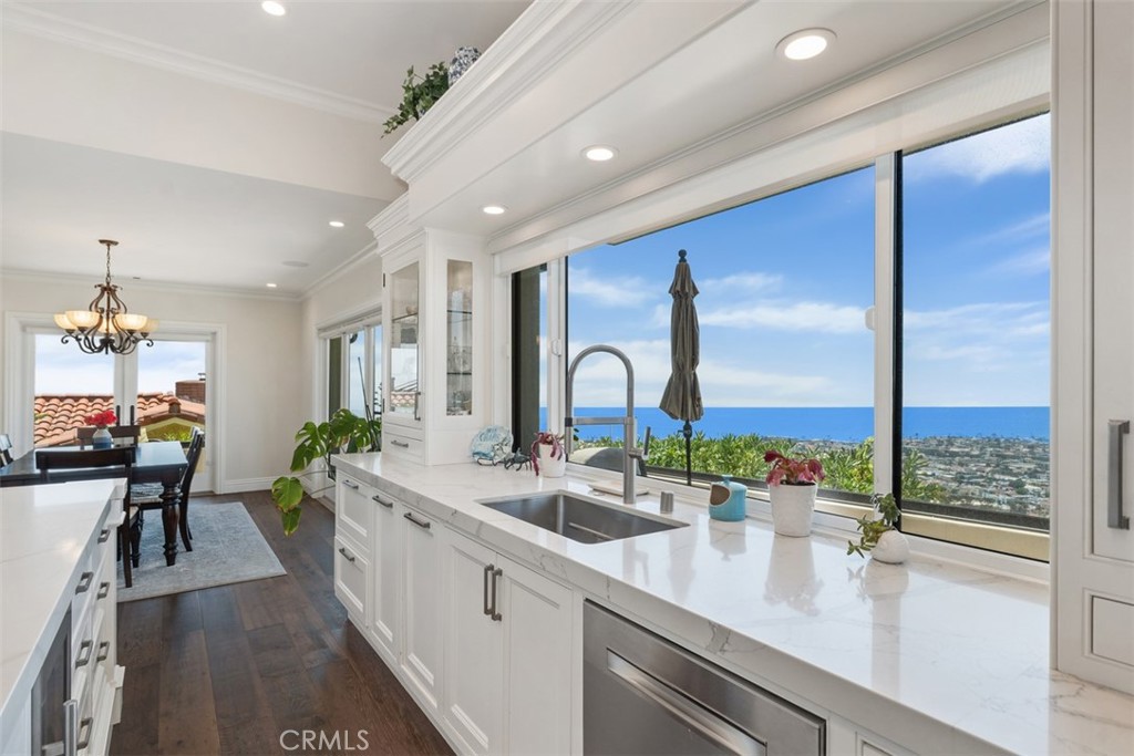 413 E Avenida Cordoba