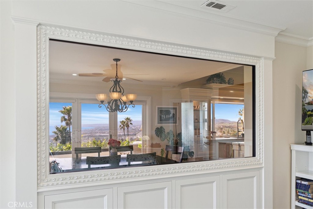 413 E Avenida Cordoba