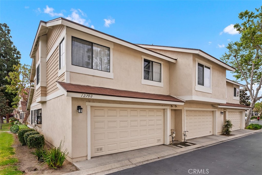 12700 Fallbrook Way