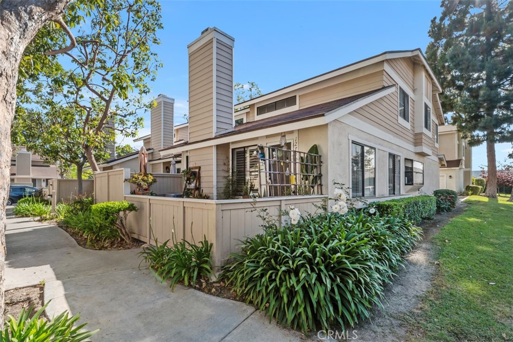 12700 Fallbrook Way