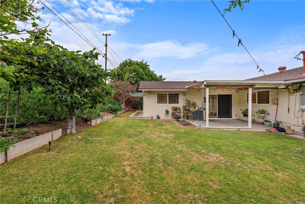 11917 Maybrook Avenue