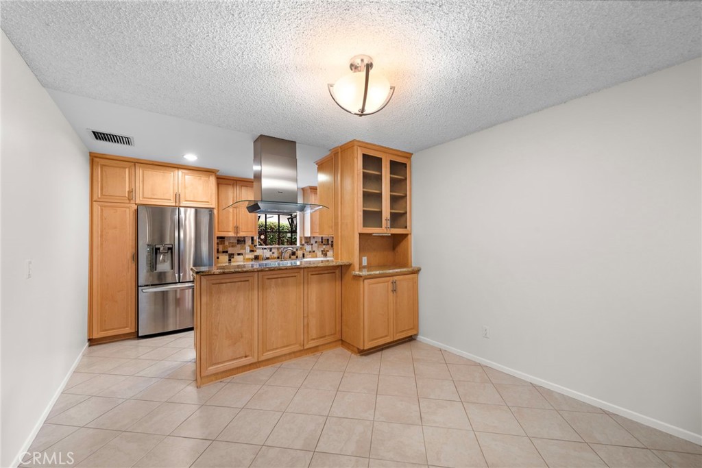 11917 Maybrook Avenue