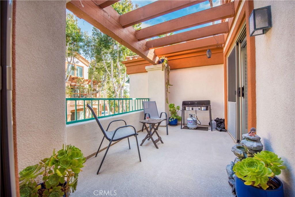 82 Villa Point Drive