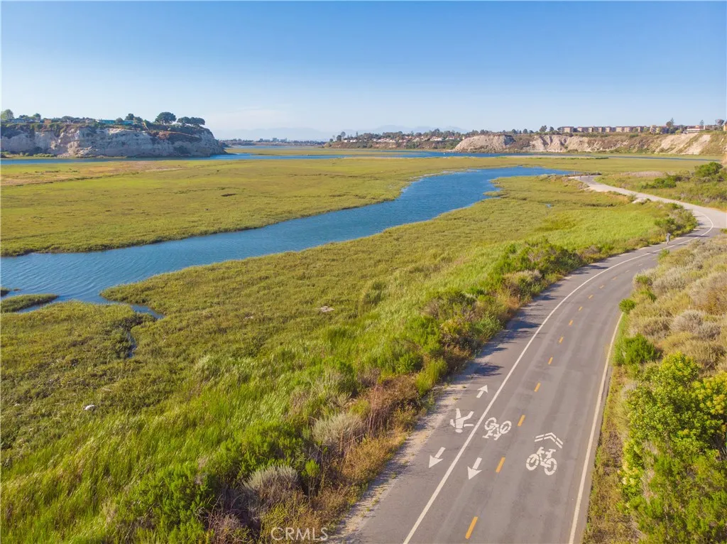 82 Villa Point Drive
