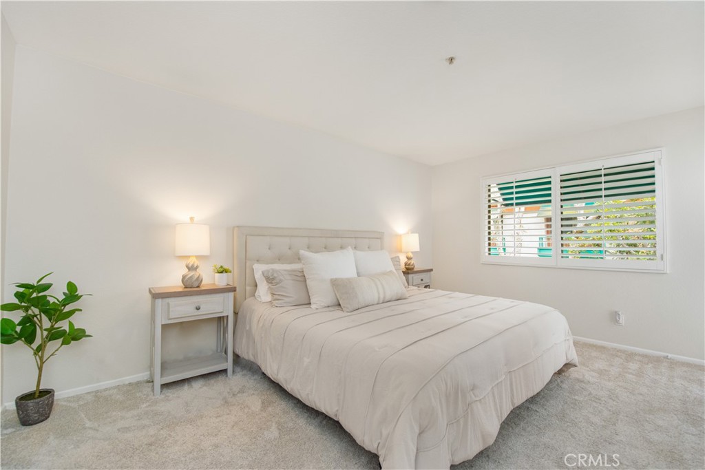 82 Villa Point Drive