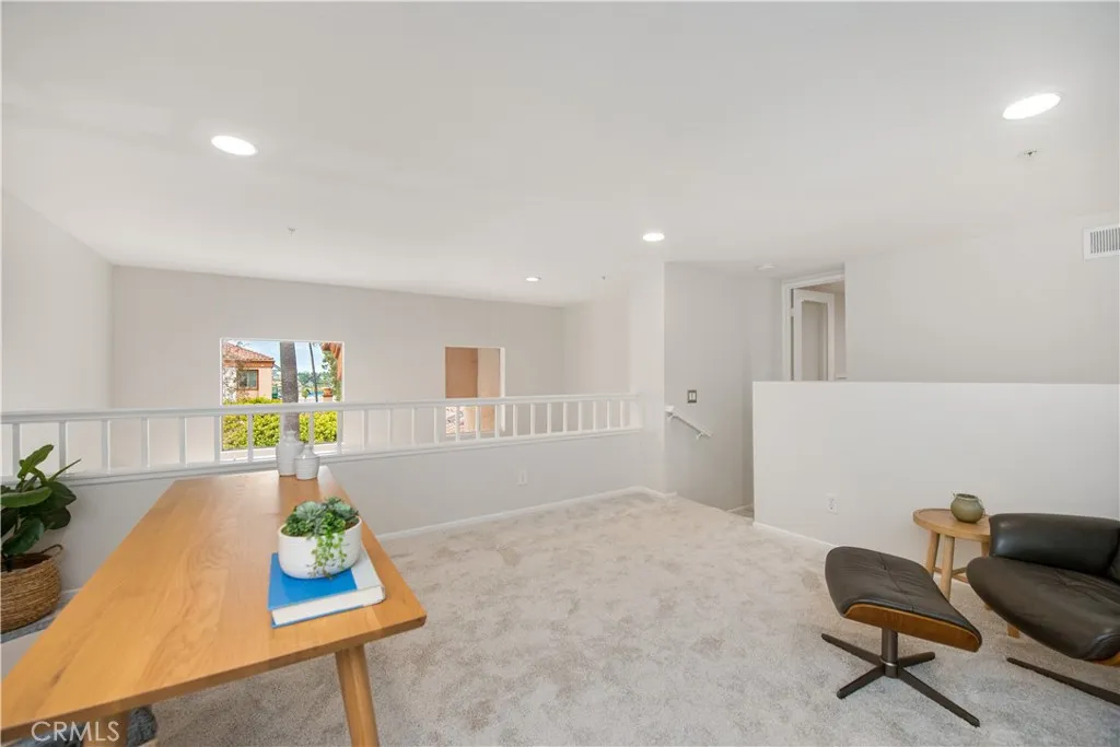82 Villa Point Drive