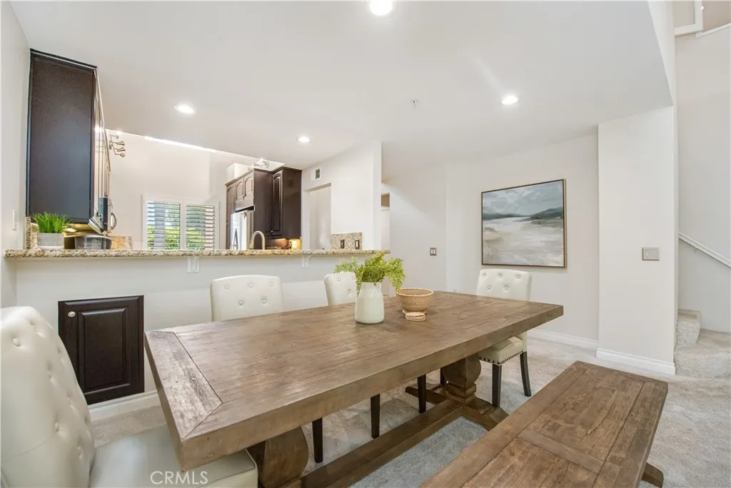 82 Villa Point Drive