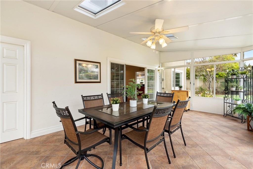 2610 E Lakeside Avenue