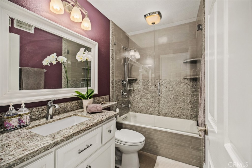1 Taywood Court