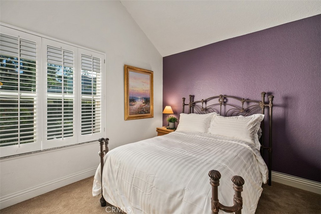 1 Taywood Court