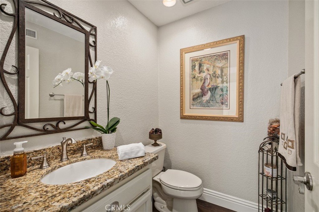 1 Taywood Court