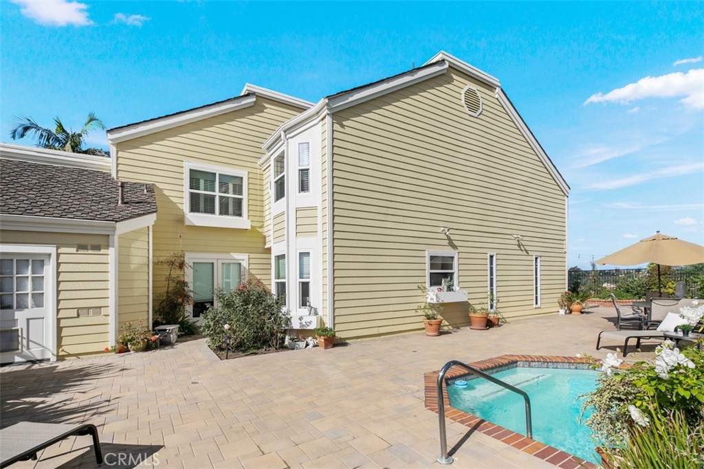 1 Taywood Court