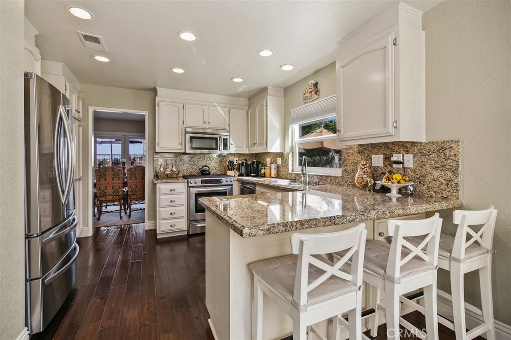 1 Taywood Court