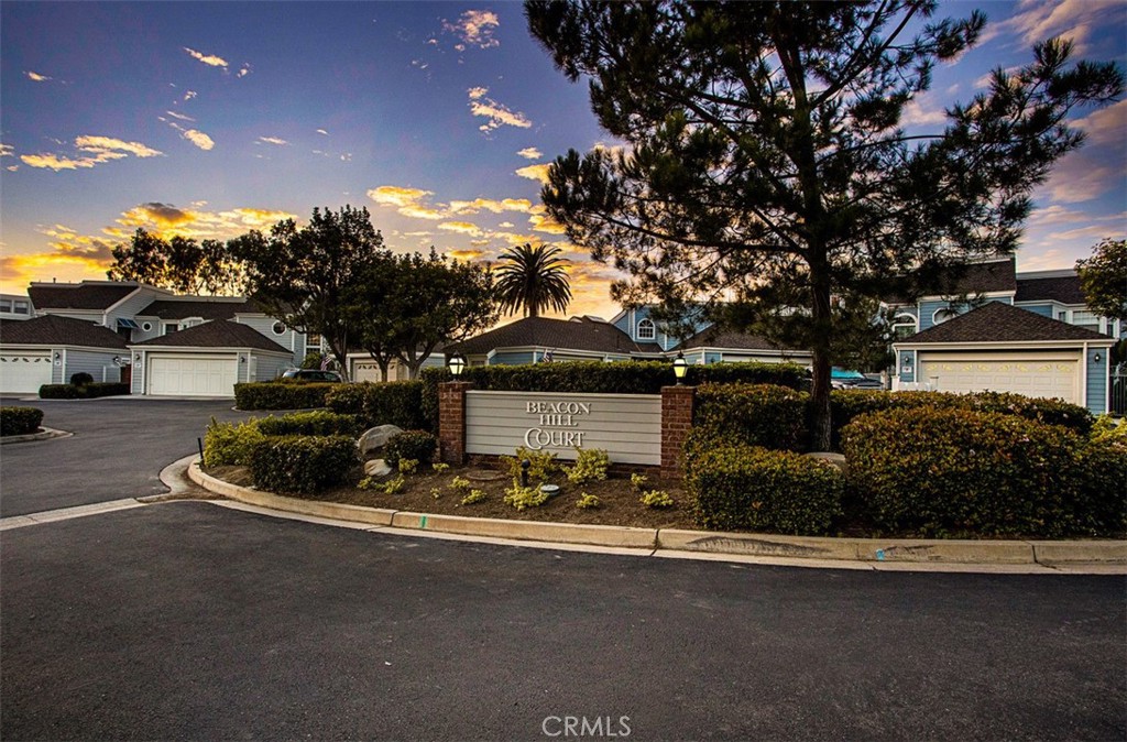 1 Taywood Court