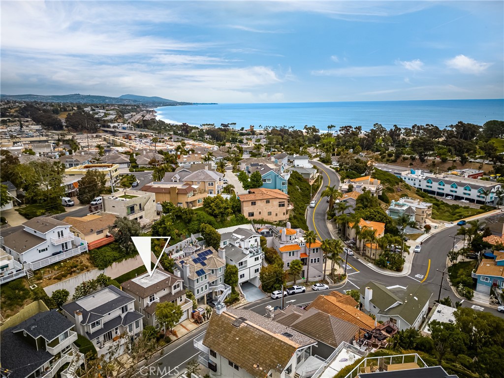 34088 Crystal Lantern Street