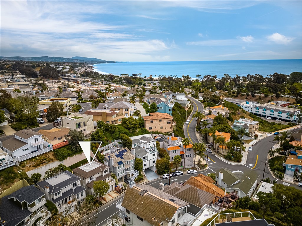 34088 Crystal Lantern Street