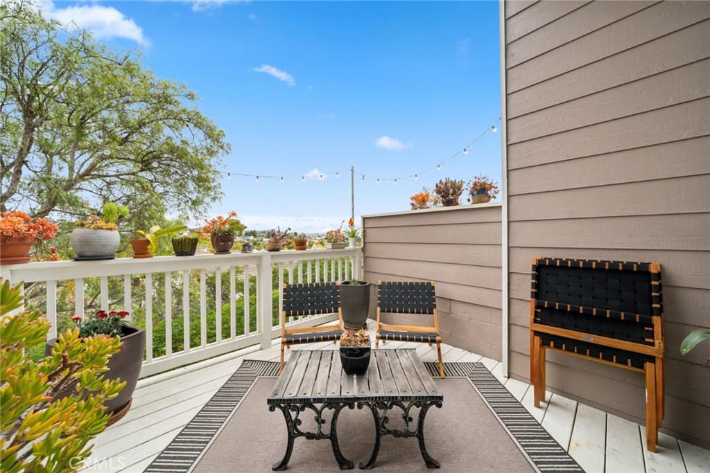 33046 Ocean Ridge