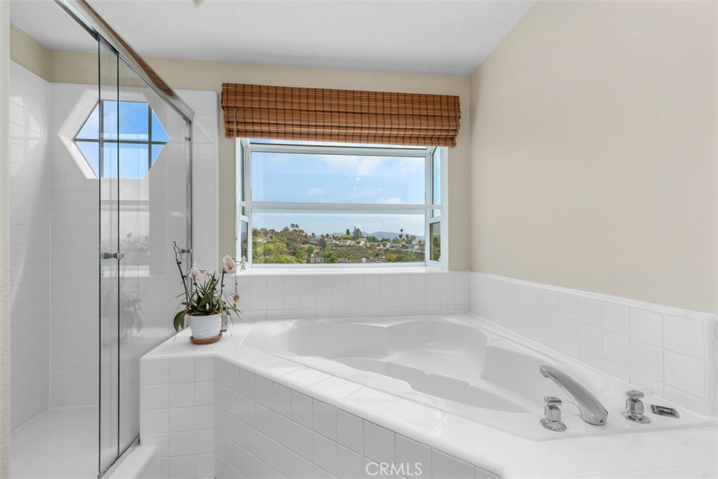 33046 Ocean Ridge