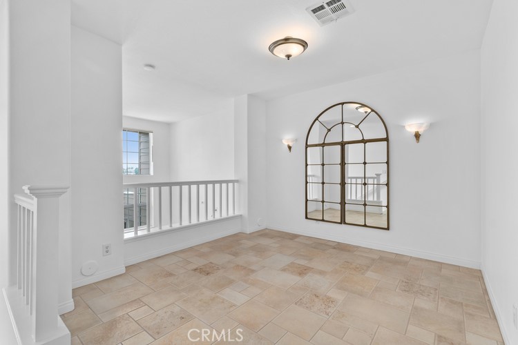 33046 Ocean Ridge
