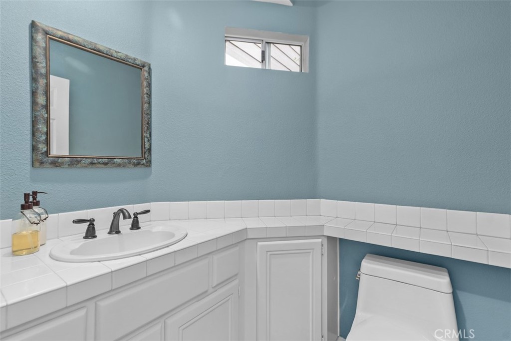 33046 Ocean Ridge