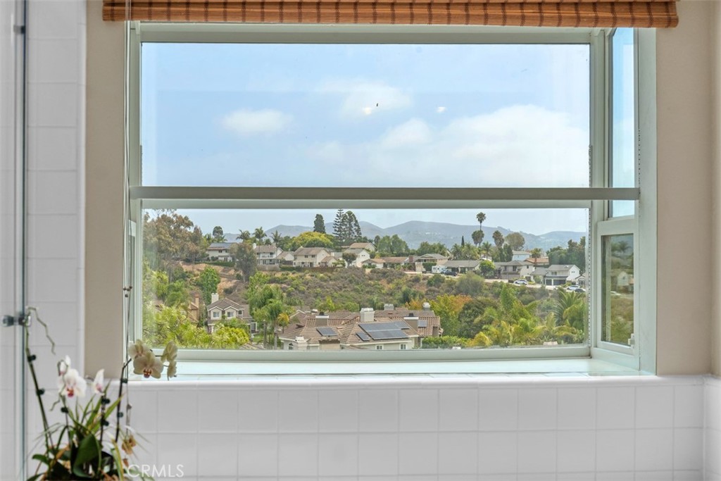 33046 Ocean Ridge