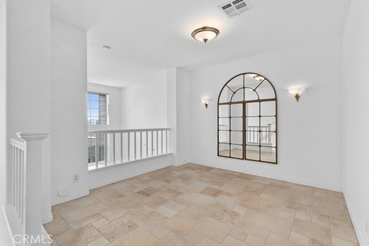 33046 Ocean Ridge