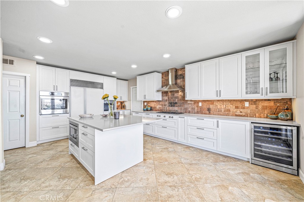 22431 Sunbrook