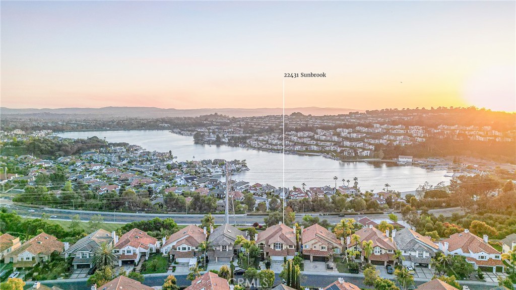 22431 Sunbrook