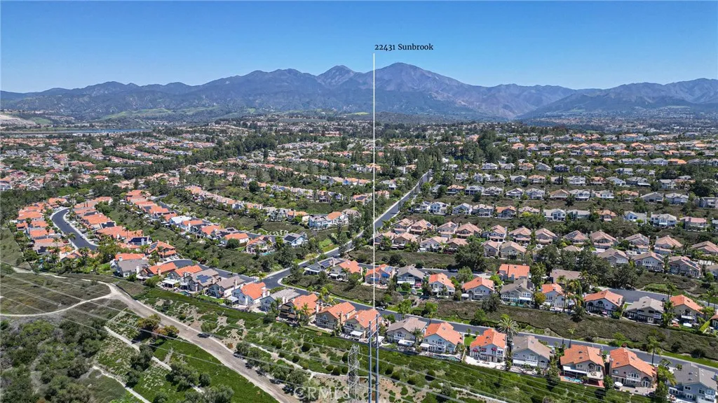 22431 Sunbrook