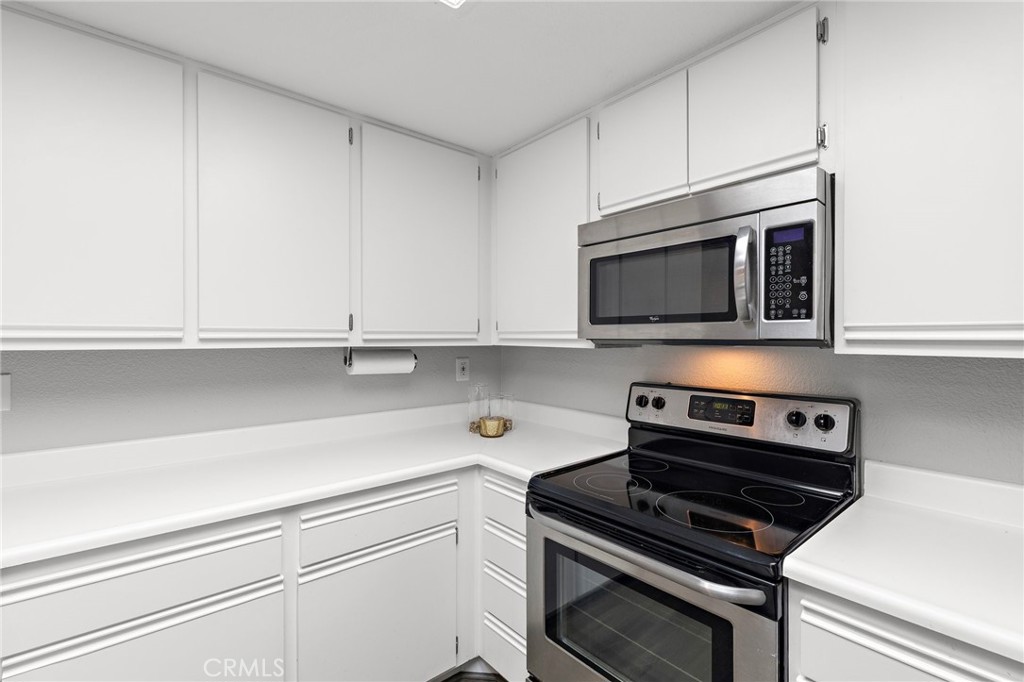 2800 Keller Dr 262