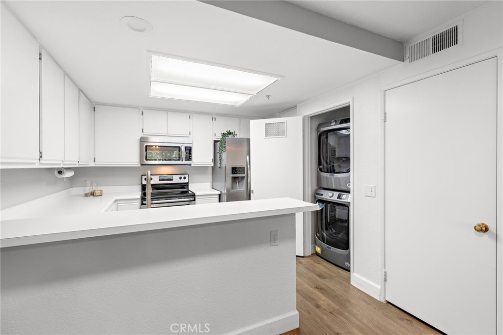 2800 Keller Dr 262
