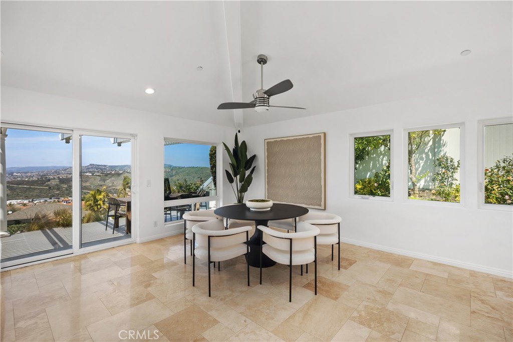703 Avenida Presidio