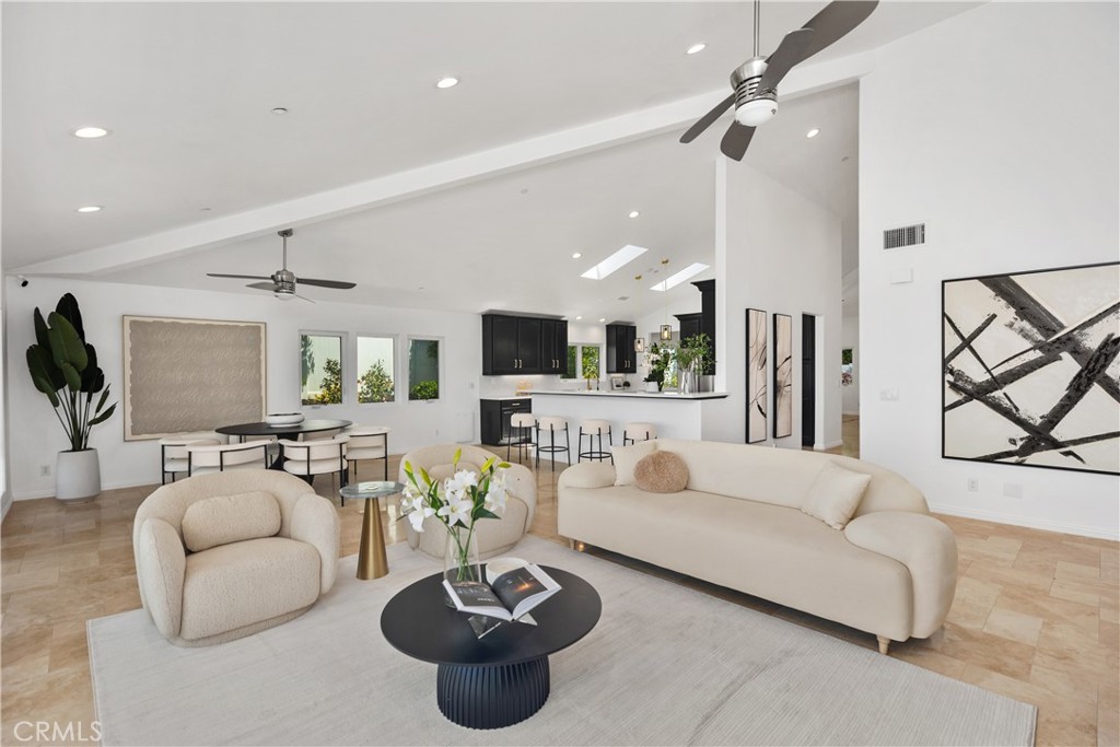 703 Avenida Presidio