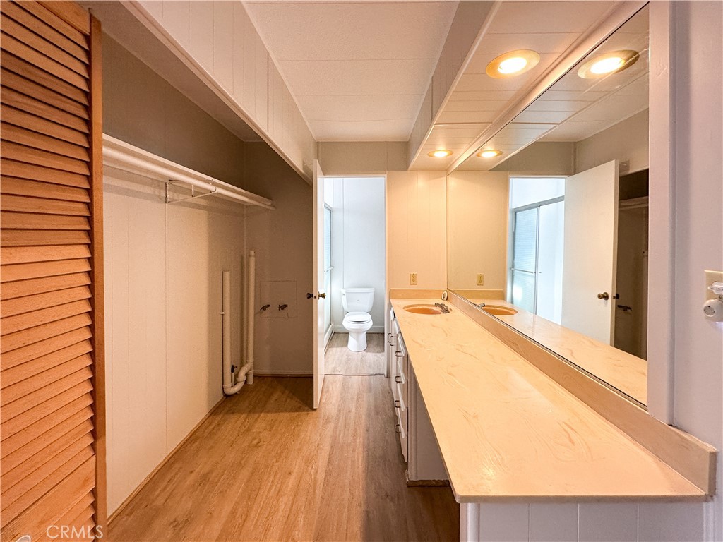 80 Huntington Street 707