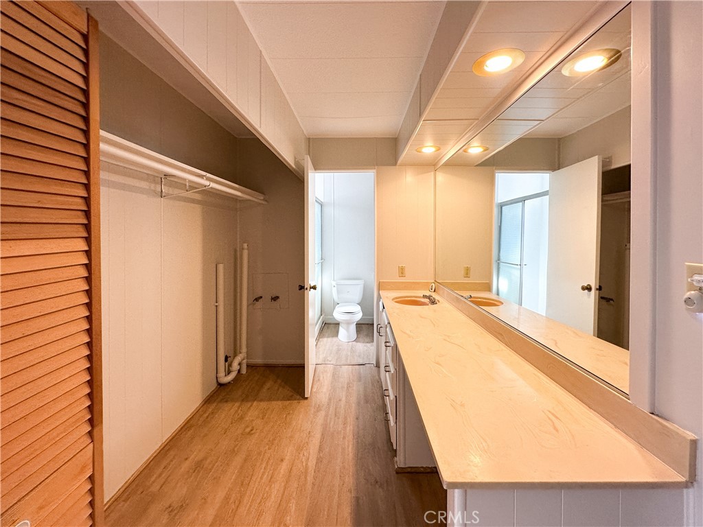 80 Huntington Street 707