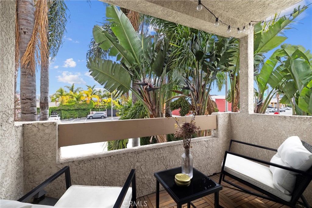 3605 E Anaheim Street 224