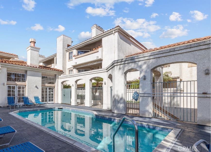 3605 E Anaheim Street 224