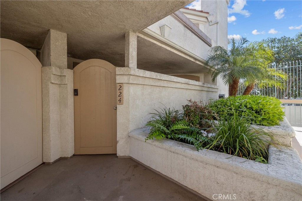3605 E Anaheim Street 224