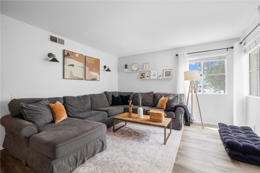 3605 E Anaheim Street 224