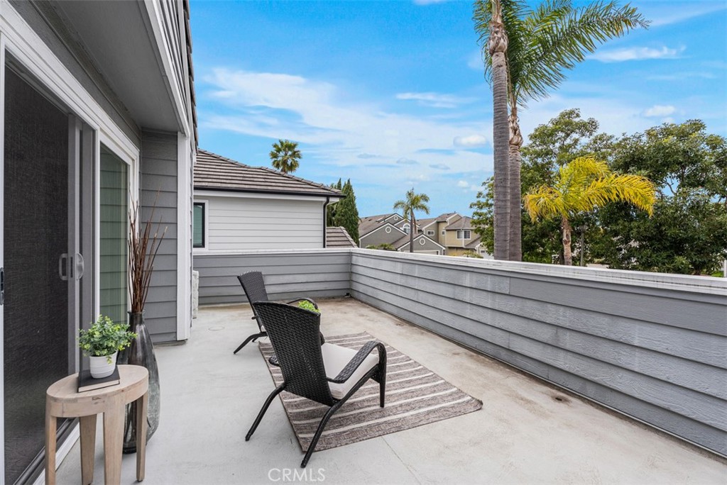 16 Marblehead Place