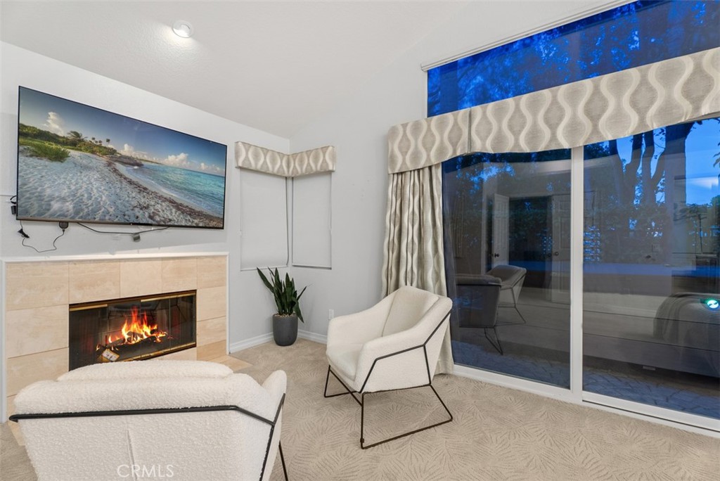 16 Marblehead Place